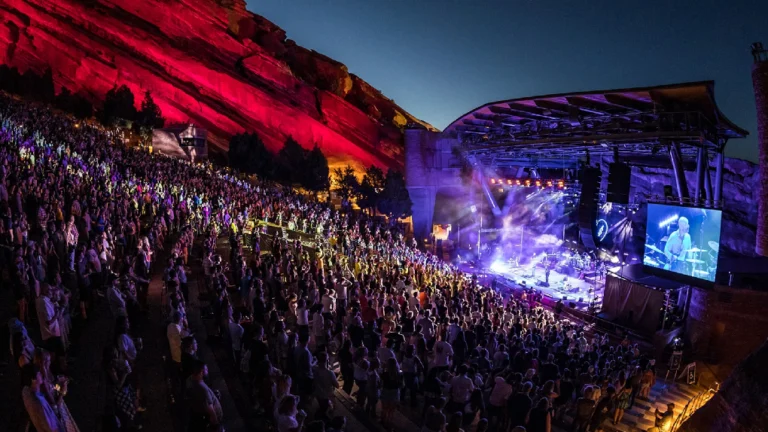 Experience Luxury Denver Limo Service to Red Rocks with Private Chauffeurs