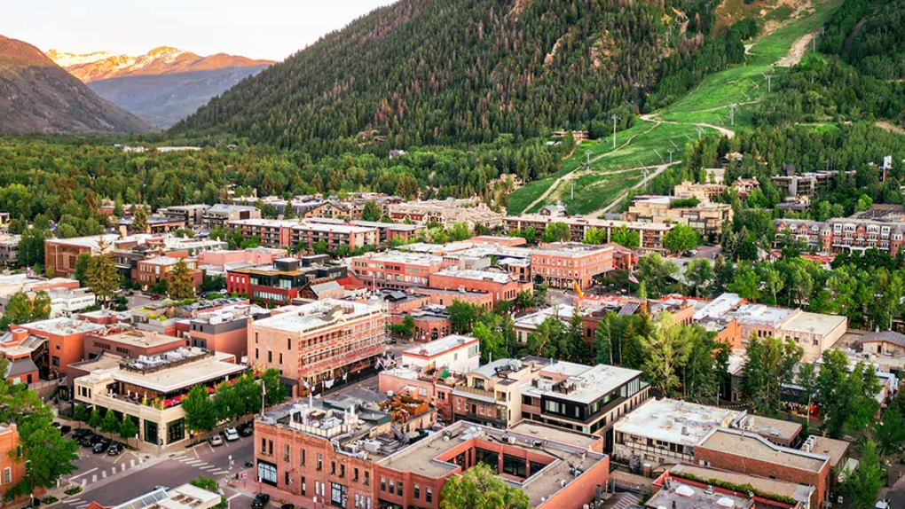 Luxury transportation from Denver to Aspen with professional chauffeur by Alpha Wolf Limo